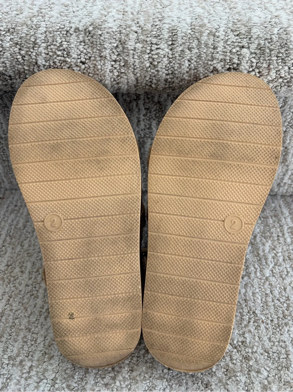 A New Day Girl’s Verity Platform gold Hardware Sandals. Size 2.